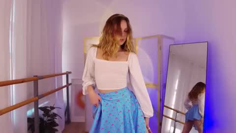 Alice  online show from 2, 10, 2025