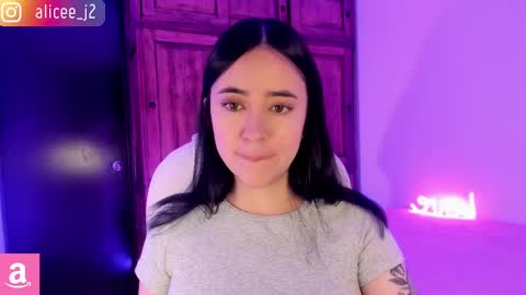 Aliceee  ..   97YP9VWGZHrefnav wishlist lists 1 online show from 17, 2, 2025