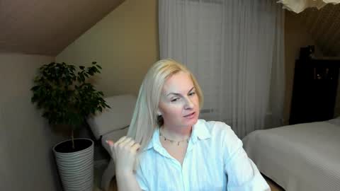 Snapshot of alicee__grace chatting on 11, 1, 2025 Alicee online show from 11, 1, 2025