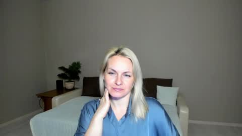 Snapshot of alicee__grace chatting on 31, 1, 2025 Alicee online show from 31, 1, 2025