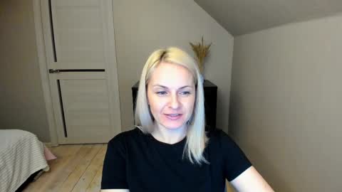 Snapshot of alicee__grace chatting on 28, 2, 2025 Alicee online show from 28, 2, 2025