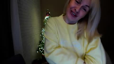 Snapshot of alicee__grace chatting on 9, 1, 2026 Alicee online show from 9, 1, 2026