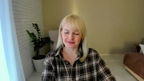 Snapshot of alicee__grace chatting on 9, 2, 2026 Alicee online show from 9, 2, 2026