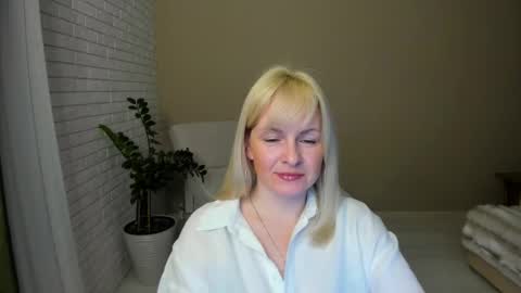 Snapshot of alicee__grace chatting on 15, 2, 2026 Alicee online show from 15, 2, 2026