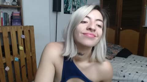 Snapshot of alicee_logan_ chatting on 14, 7, 2026 alicee_logan_ online show from 14, 7, 2026
