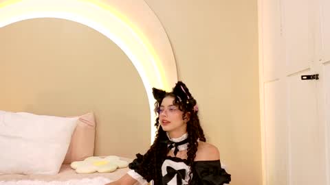 alice online show from 25, 1, 2025