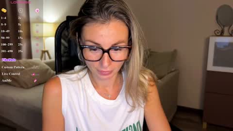 Snapshot of aliceevan chatting on 10, 7, 2026 Daniella online show from 10, 7, 2026