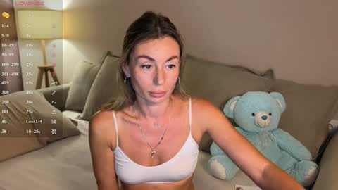 Snapshot of aliceevan chatting on 13, 7, 2026 Daniella online show from 13, 7, 2026