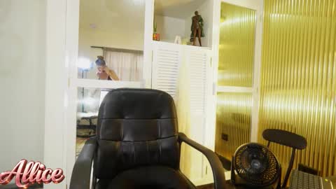 Allice online show from 4, 2, 2026