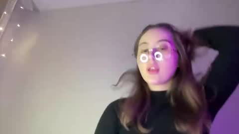 aliceinlustland online show from 24, 2, 2026