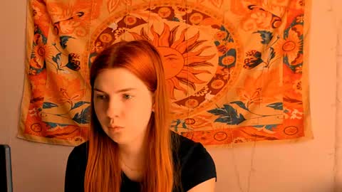 Snapshot of aliceinredsquare_ chatting on 17, 6, 2026 Alice online show from 17, 6, 2026