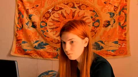 Snapshot of aliceinredsquare_ chatting on 20, 6, 2026 Alice online show from 20, 6, 2026