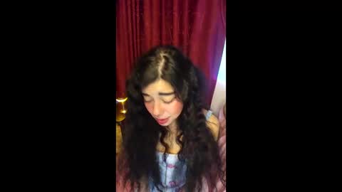 Alicekingdom online show from 25, 2, 2026