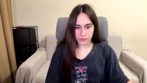 Snapshot of alicekollt chatting on 6, 6, 2026 alicekollt online show from 6, 6, 2026