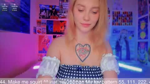 Snapshot of alicemilman chatting on 18, 9, 2025 Alice  online show from 18, 9, 2025