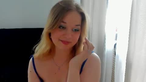Snapshot of alicepopsy chatting on 15, 6, 2026 Alice online show from 15, 6, 2026