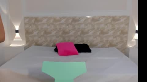 AliceRoss online show from 22, 11, 2025