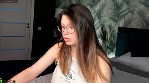 Snapshot of aliceruby1 chatting on 9, 8, 2026 Alice online show from 9, 8, 2026