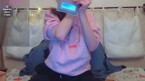 AliceWoolfy online show from 6, 12, 2024