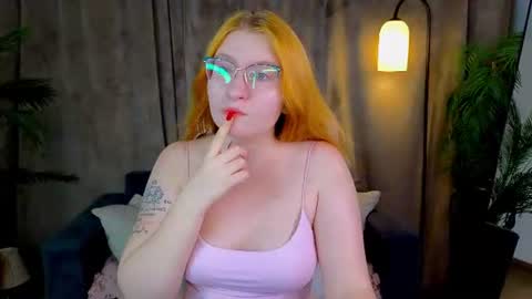 Snapshot of alicexcute1 chatting on 21, 7, 2026 Alice online show from 21, 7, 2026