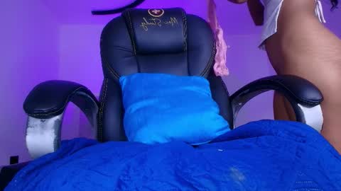 Alicia Kyse  online show from 19, 2, 2026