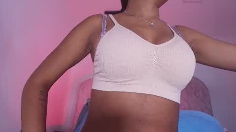 Snapshot of alicia_kyse chatting on 25, 6, 2026 Alicia Kyse online show from 25, 6, 2026