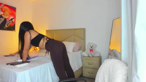 Snapshot of aliciabiden chatting on 25, 2, 2026 aliciabiden online show from 25, 2, 2026