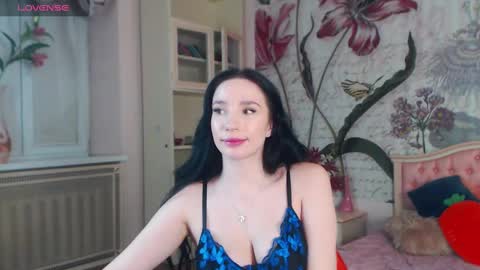 Snapshot of aliciabow chatting on 20, 2, 2025 Veronica online show from 20, 2, 2025