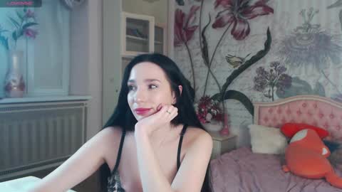 Snapshot of aliciabow chatting on 7, 3, 2025 Veronica online show from 7, 3, 2025