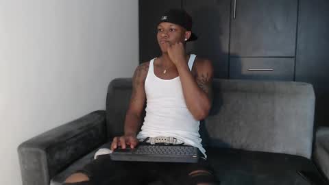 Snapshot of alid_17 chatting on 28, 2, 2025 Alid 17 online show from 28, 2, 2025