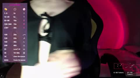 Mia online show from 3, 3, 2025