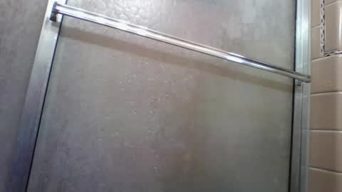 alienlove23 online show from 15, 12, 2025