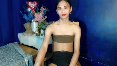 aliexagrey online show from 6, 10, 2025