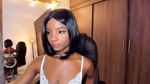 Snapshot of alika_houston chatting on 6, 2, 2025 IG Alik nasso online show from 6, 2, 2025