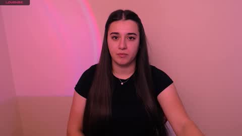 Snapshot of alinaasti_ chatting on 3, 2, 2026 Alina online show from 3, 2, 2026