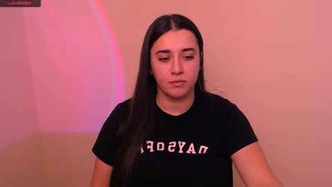 Snapshot of alinaasti_ chatting on 4, 2, 2026 Alina online show from 4, 2, 2026