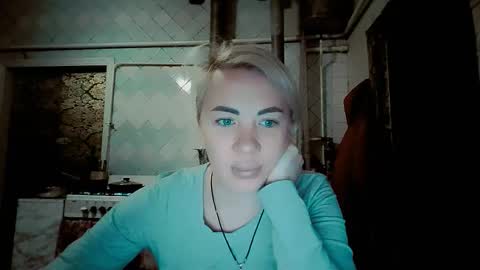 Snapshot of alinafrey_ chatting on 15, 2, 2026 Alina online show from 15, 2, 2026