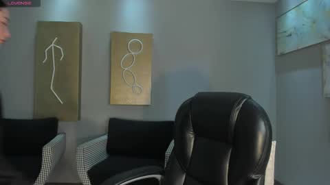 alinakravitz_ online show from 21, 11, 2025