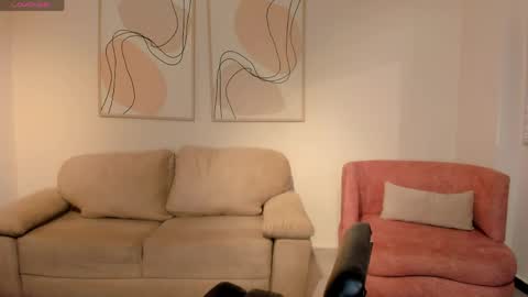 alinakravitz_ online show from 16, 5, 2026