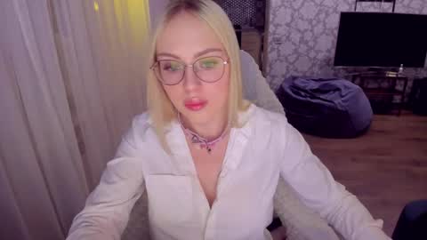 alinaocean online show from 30, 5, 2026