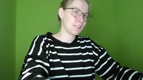 Snapshot of alinasei chatting on 10, 4, 2026 alinasei online show from 10, 4, 2026