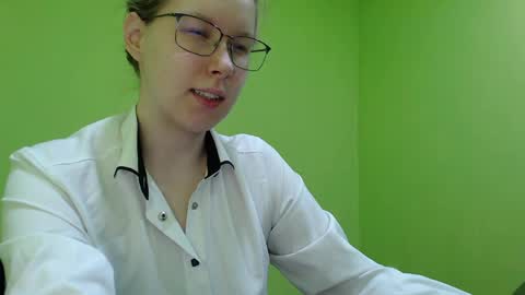 Snapshot of alinasei chatting on 5, 6, 2026 alinasei online show from 5, 6, 2026