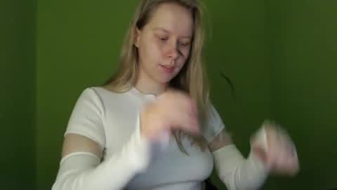 Snapshot of alinasei chatting on 18, 6, 2026 alinasei online show from 18, 6, 2026