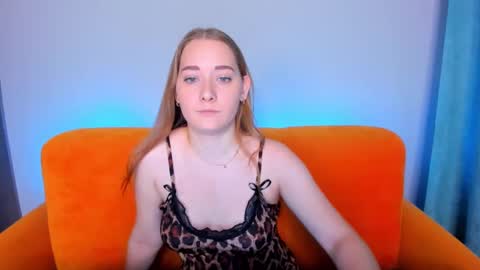 Snapshot of alinawise chatting on 20, 12, 2024 alinawise online show from 20, 12, 2024