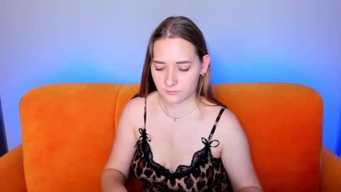Snapshot of alinawise chatting on 26, 12, 2024 alinawise online show from 26, 12, 2024