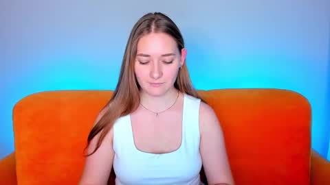 Snapshot of alinawise chatting on 27, 12, 2024 alinawise online show from 27, 12, 2024