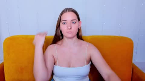 Snapshot of alinawise chatting on 22, 1, 2025 alinawise online show from 22, 1, 2025