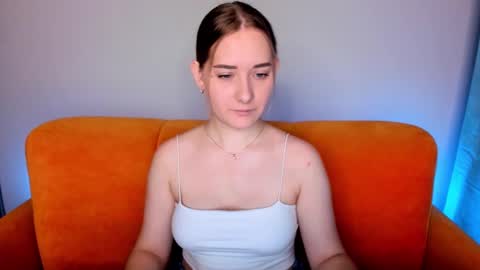 Snapshot of alinawise chatting on 3, 2, 2025 alinawise online show from 3, 2, 2025