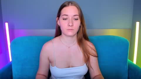 Snapshot of alinawise chatting on 11, 2, 2025 alinawise online show from 11, 2, 2025