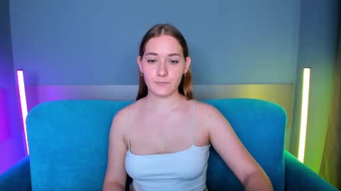 Snapshot of alinawise chatting on 11, 2, 2025 alinawise online show from 11, 2, 2025